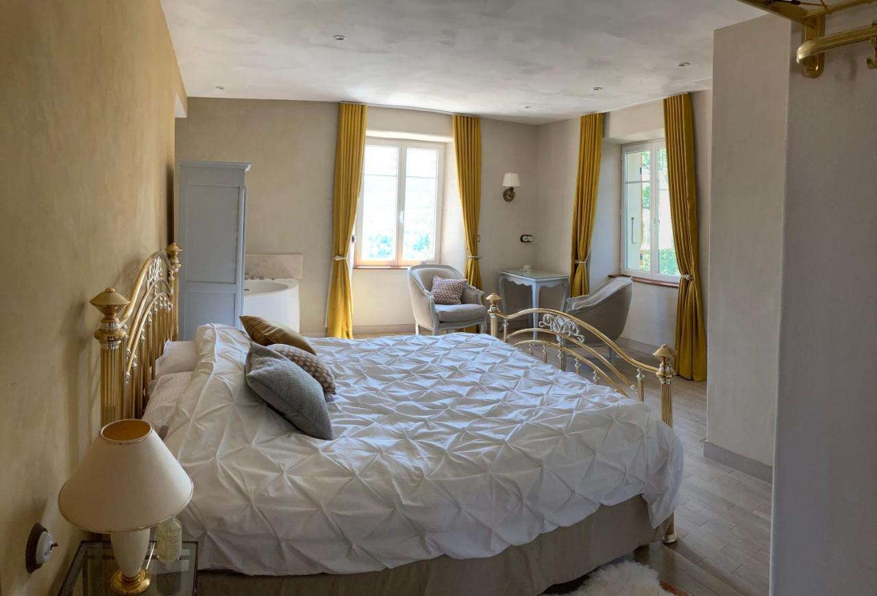 Bed and Breakfast Domaine De Combe Beluze Mison Экстерьер фото