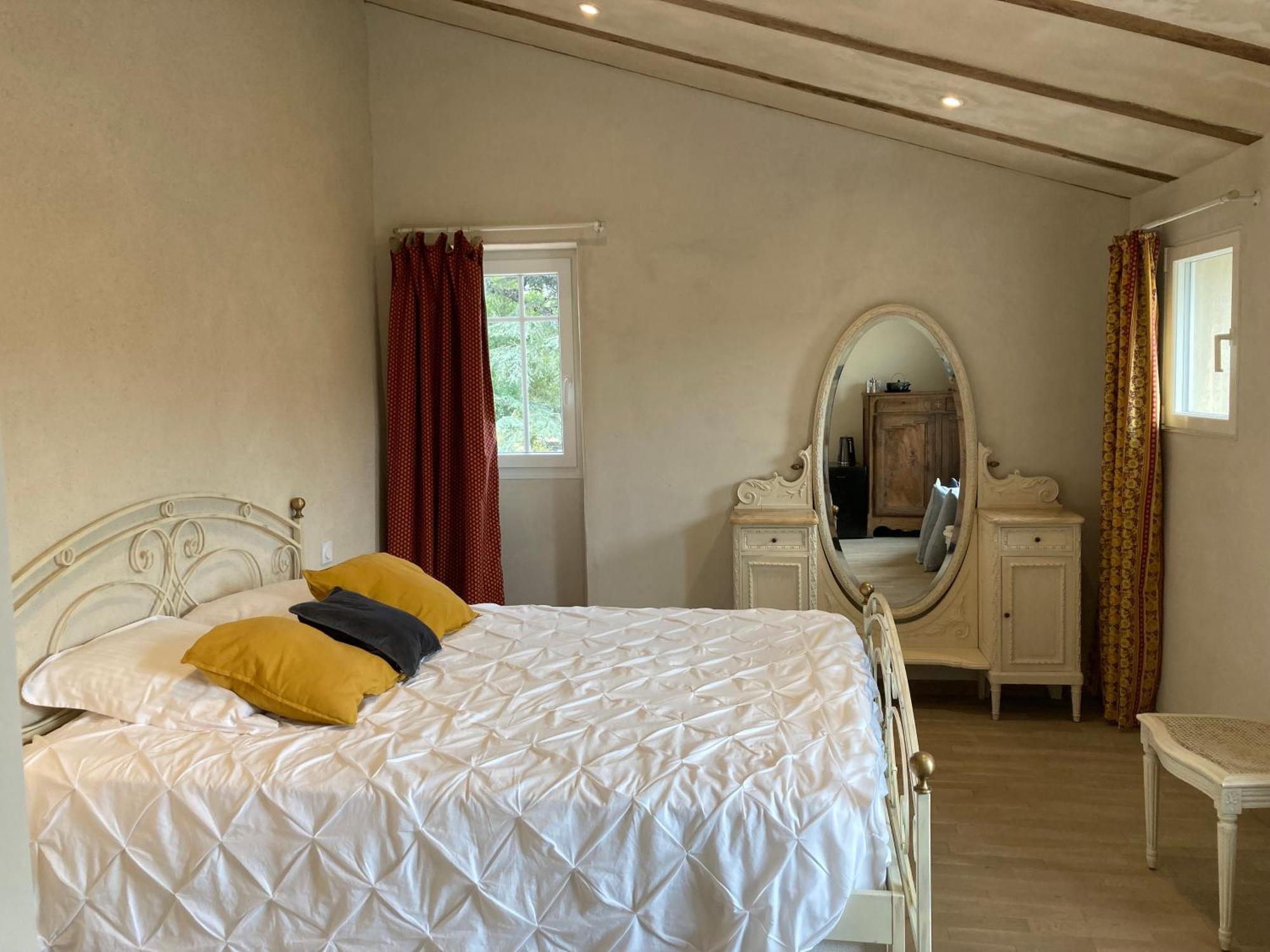 Bed and Breakfast Domaine De Combe Beluze Mison Экстерьер фото